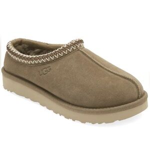 UGG Tasman Slippers women’s size 6 Antilope Brand new in box!